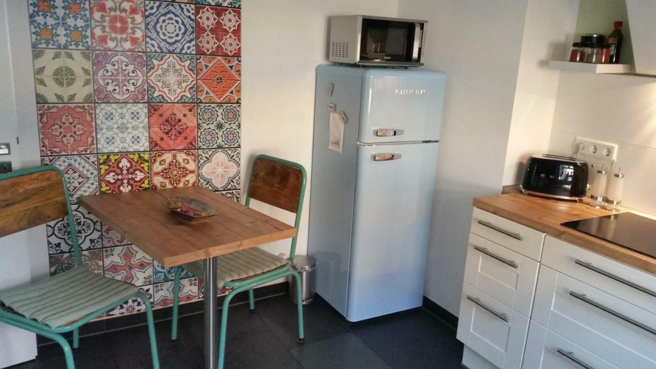 Appartment Fasanenhof Klinikum Und Uni Nah Mit Netflix Касел Екстериор снимка
